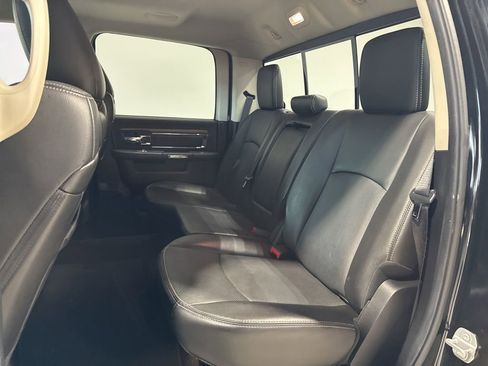 Used 2014 RAM 1500 Laramie AWD/4WD image 39