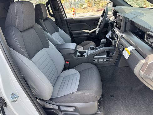 New 2026 Toyota 4Runner TRD Off-Road AWD/4WD image 8
