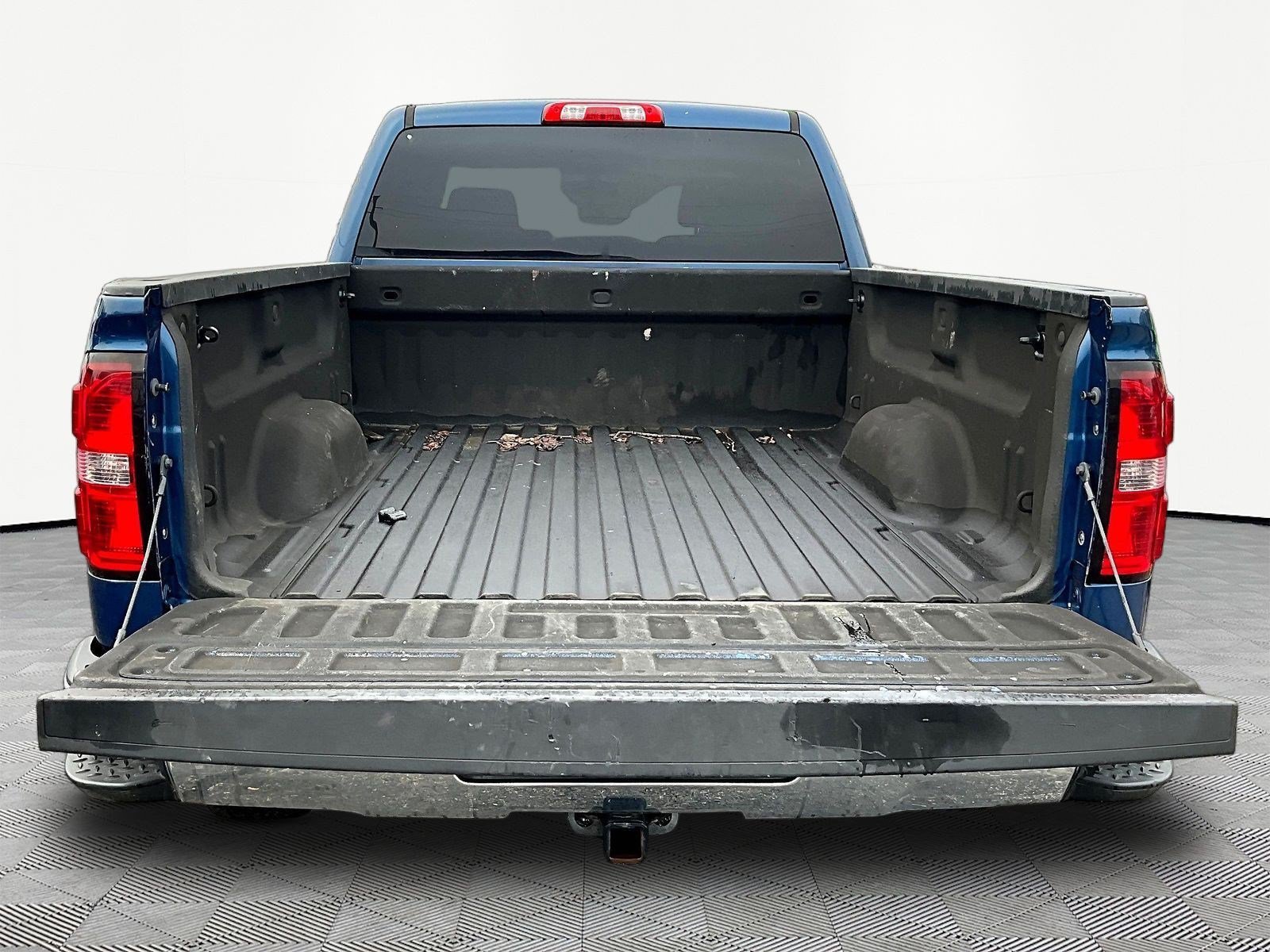 Used 2017 GMC Sierra 1500 SLE w/ SLE Value Package AWD/4WD image 7