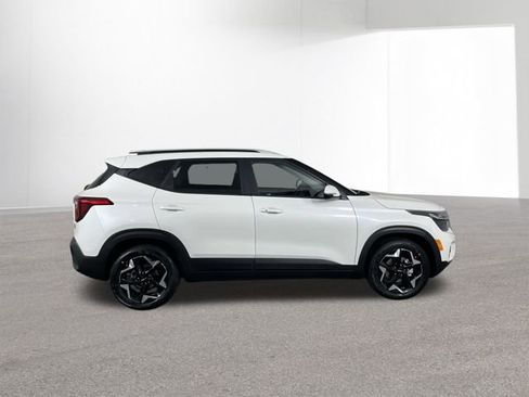 New 2026 Kia Seltos S image 40