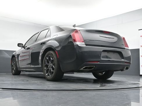 Used 2022 Chrysler 300 Touring L w/ Comfort Group AWD/4WD image 21