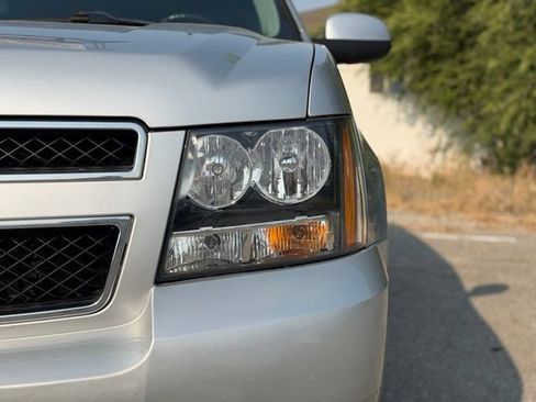Used 2014 Chevrolet Tahoe LT AWD/4WD image 7