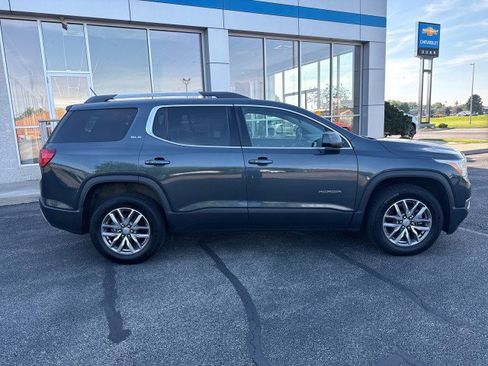 Used 2019 GMC Acadia SLE w/ Driver Alert Package I FWD image 2