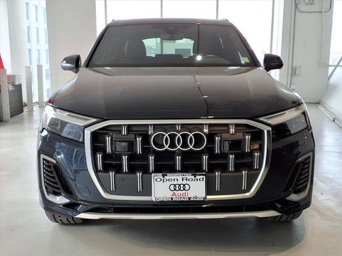 Certified 2025 Audi Q7 3.0T Premium Plus w/ Premium Plus Package image 2