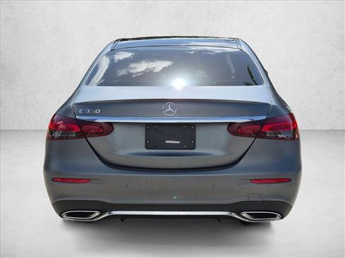 Used 2022 Mercedes-Benz E 350 Sedan w/ AMG Line Exterior image 6