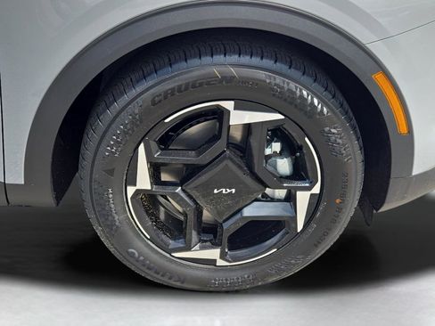 New 2026 Kia Sportage EX image 6