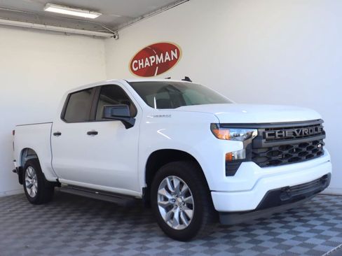 Certified 2023 Chevrolet Silverado 1500 Custom RWD image 1
