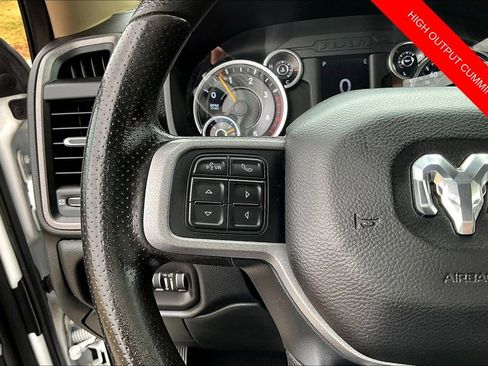 Used 2019 RAM 3500 Tradesman AWD/4WD image 15
