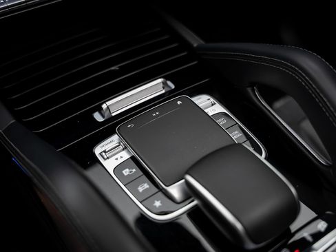 Used 2022 Mercedes-Benz GLE 63 AMG S image 59