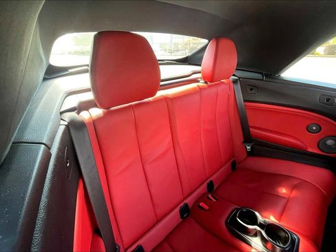 Used 2020 BMW 230i Convertible w/ Premium Package image 19