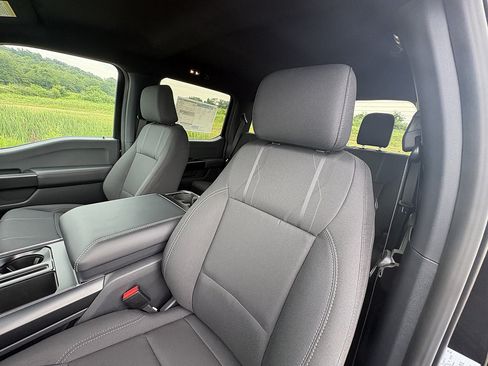 New 2026 Ford F150 STX w/ Equipment Group 200A AWD/4WD image 30