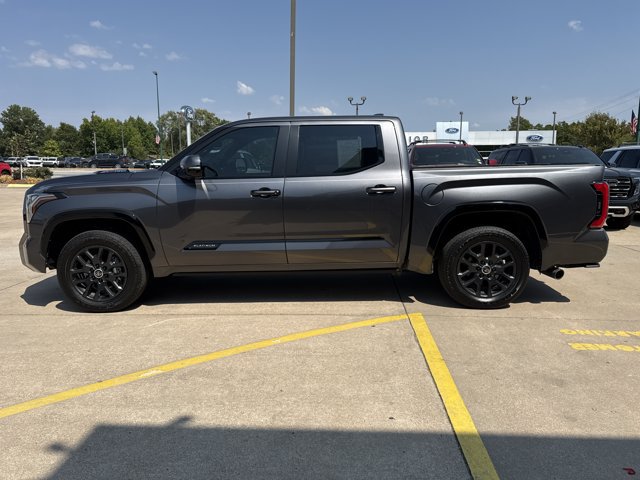 Used 2024 Toyota Tundra Platinum AWD/4WD image 6