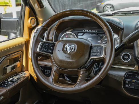 Used 2019 RAM 3500 Limited AWD/4WD image 11
