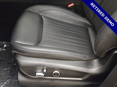 Certified 2024 Maserati Grecale GT image 32