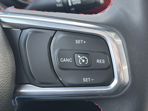 Used 2023 Jeep Gladiator Rubicon w/ LED Lighting Group image 13