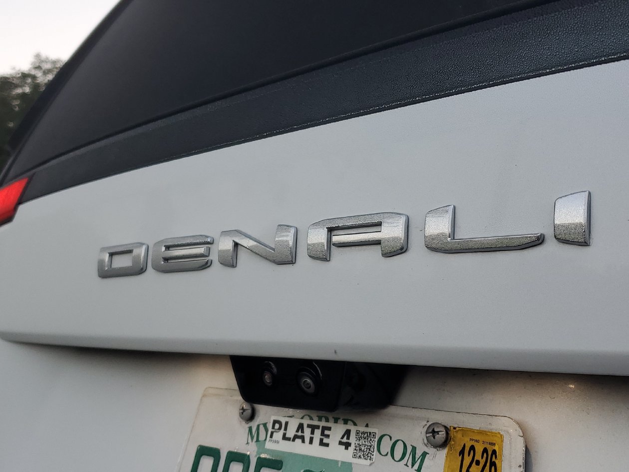 Used 2026 GMC Yukon XL Denali Ultimate AWD/4WD image 8
