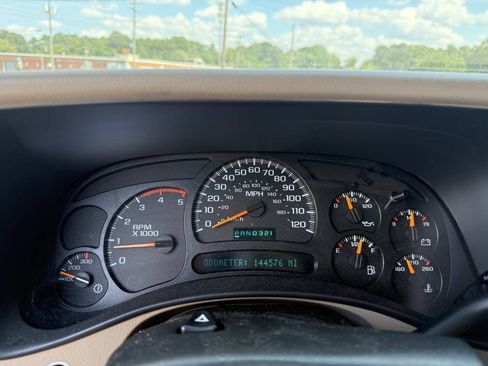 Used 2003 Chevrolet Silverado 3500 LT RWD image 16