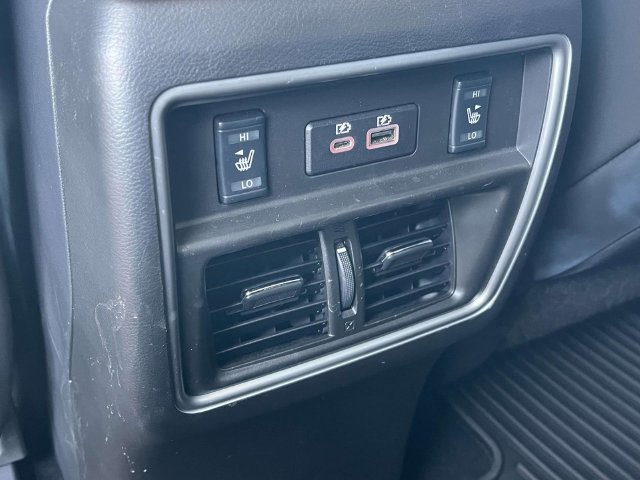 Used 2023 Nissan Murano Platinum w/ Cargo Package FWD image 20