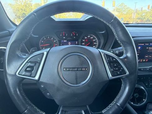 Used 2022 Chevrolet Camaro LT RWD image 11