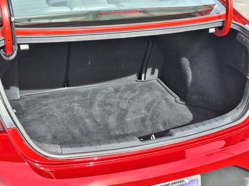 Used 2020 Hyundai Elantra SEL image 25