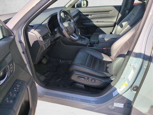 Used 2025 Honda CR-V Sport-L image 17