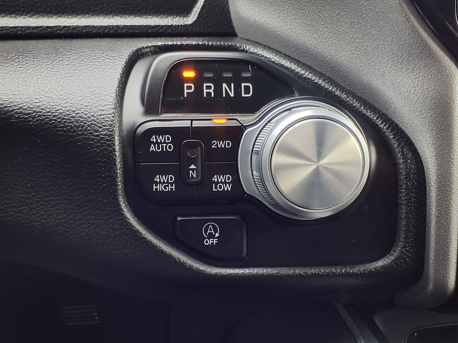 Used 2023 RAM 1500 Laramie AWD/4WD image 27