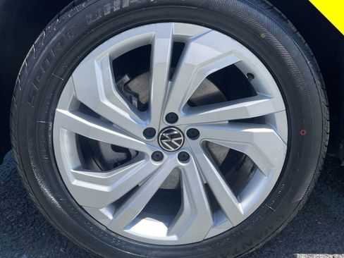 Used 2023 Volkswagen Atlas SE AWD/4WD image 10