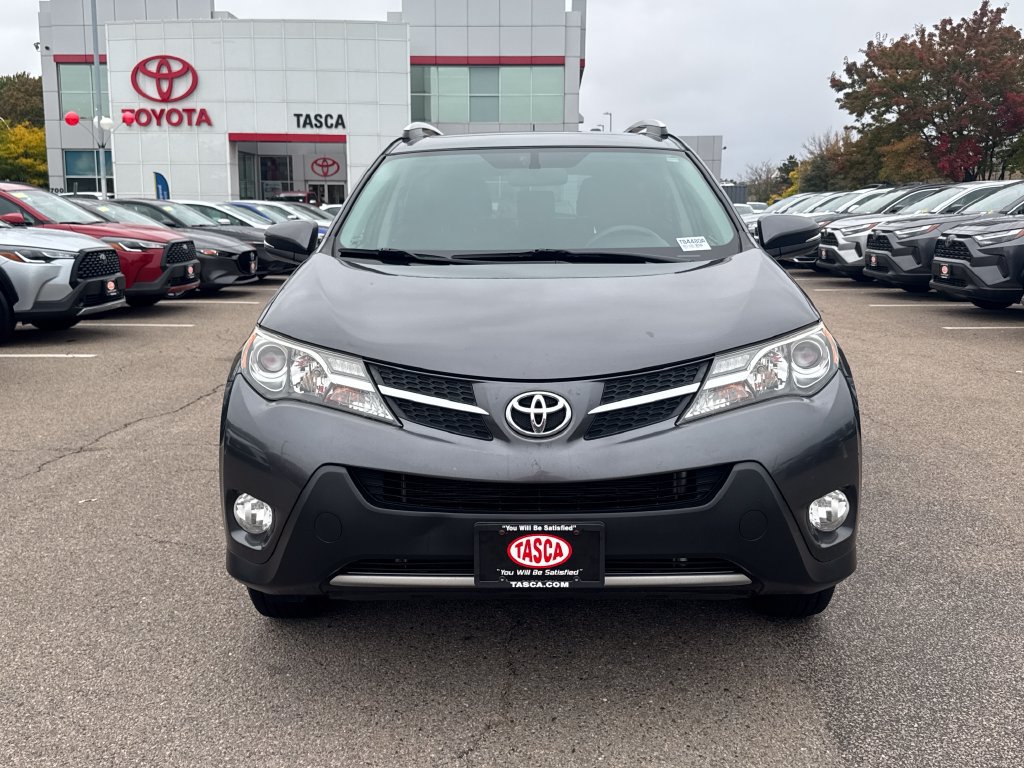 Used 2015 Toyota RAV4 XLE AWD/4WD image 2