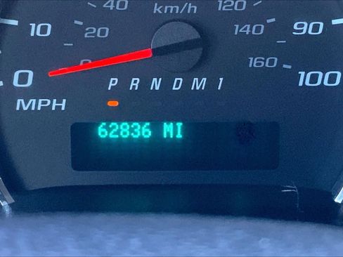 Used 2023 Chevrolet Express 2500 w/ Driver Convenience Package image 24