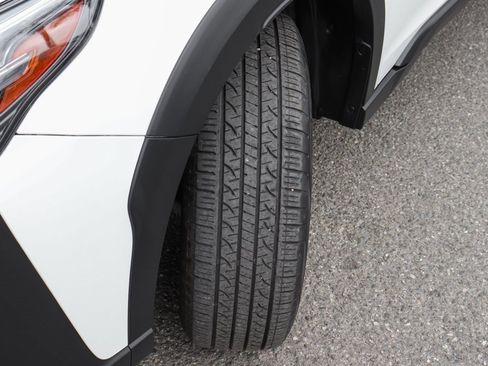 Used 2023 Subaru Outback Premium image 37