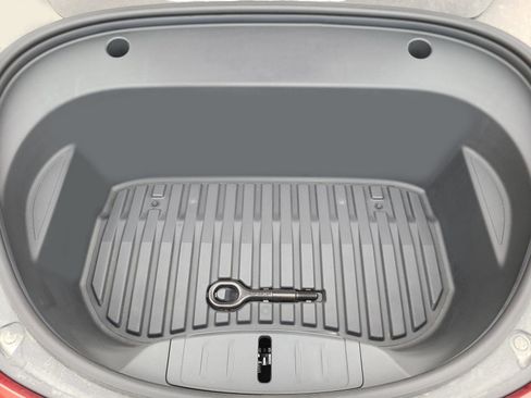 Used 2021 Tesla Model 3 Standard Range Plus image 24