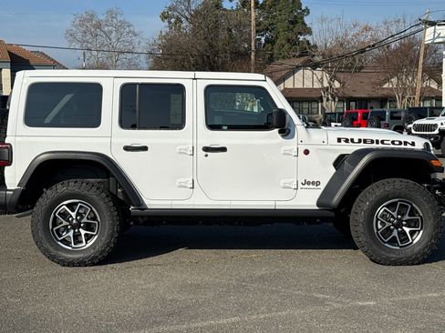 New 2026 Jeep Wrangler Unlimited Rubicon w/ Safety Group image 2