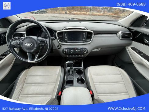Used 2017 Kia Sorento SX image 20