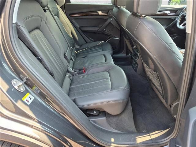 Used 2019 Audi Q5 2.0T Premium Plus w/ Premium Plus Package AWD/4WD image 20