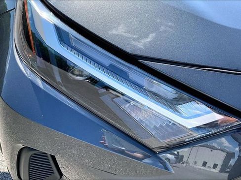 Used 2025 Toyota RAV4 XLE w/ Convenience Package AWD/4WD image 27