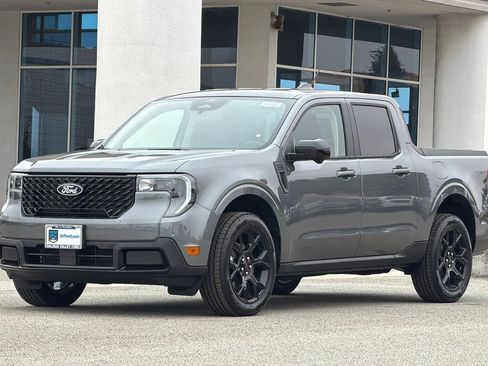 New 2026 Ford Maverick Lariat w/ Black Appearance Package AWD/4WD image 8
