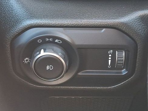 Used 2023 Jeep Wrangler Unlimited Sport image 24