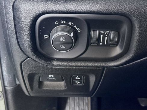 Used 2026 RAM 1500 Big Horn AWD/4WD image 10