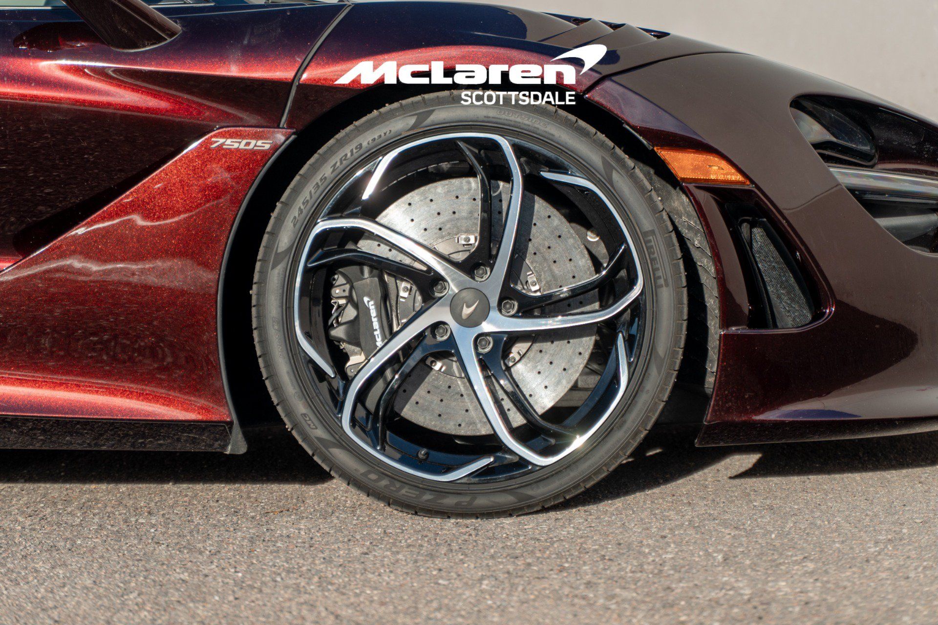 Used 2025 McLaren 750S RWD image 21
