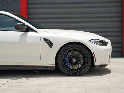 Used 2022 BMW M4 Competition w/ M Carbon Exterior Package RWD image 4
