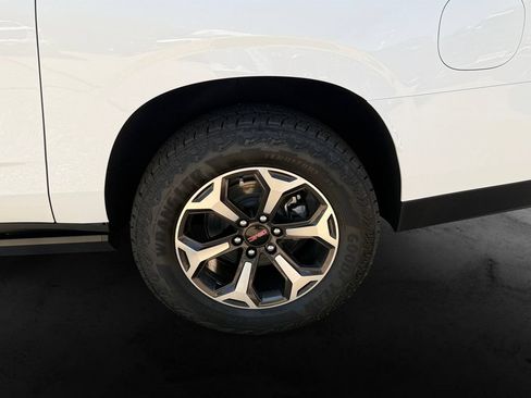 New 2026 GMC Yukon XL AT4 Ultimate AWD/4WD image 13