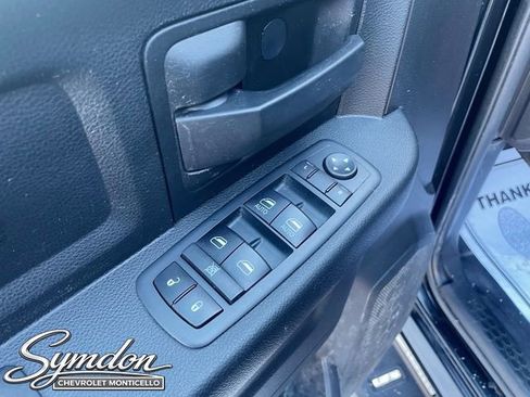 Used 2020 RAM 1500 Tradesman w/ Chrome Appearance Group image 24