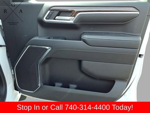Used 2024 Chevrolet Silverado 1500 LT AWD/4WD image 10