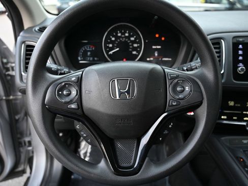 Used 2022 Honda HR-V EX image 19