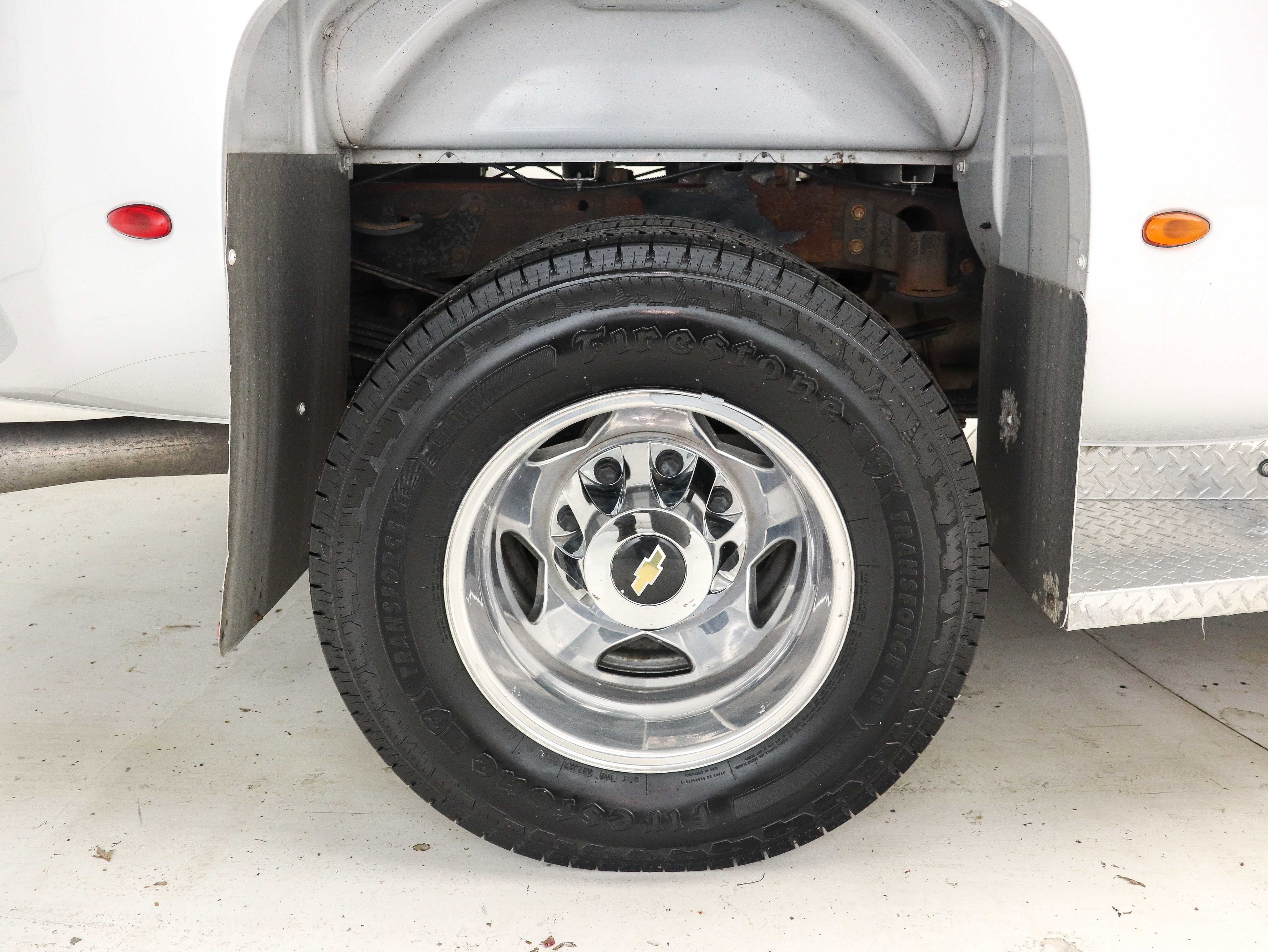 Used 2012 Chevrolet Silverado 3500 LTZ w/ Snow Plow Prep Package AWD/4WD image 29