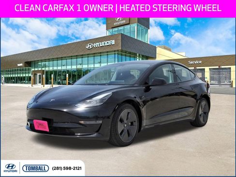 Used 2023 Tesla Model 3 Standard Range image 1
