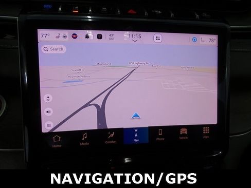 Certified 2023 Jeep Grand Cherokee 4WD 4xe w/ Luxury Tech Group II image 15