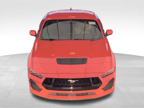 Used 2025 Ford Mustang GT Premium RWD image 2