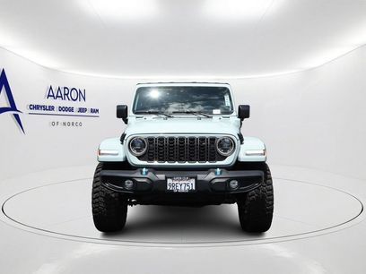 Used 2024 Jeep Wrangler Unlimited w/ LED Headlamp & Fog Lamp Group