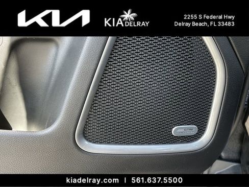 Used 2022 Jeep Compass Latitude w/ Sun and Sound Group image 18